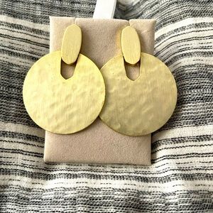 Kendra Scott Didi Gold Statement Earrings!